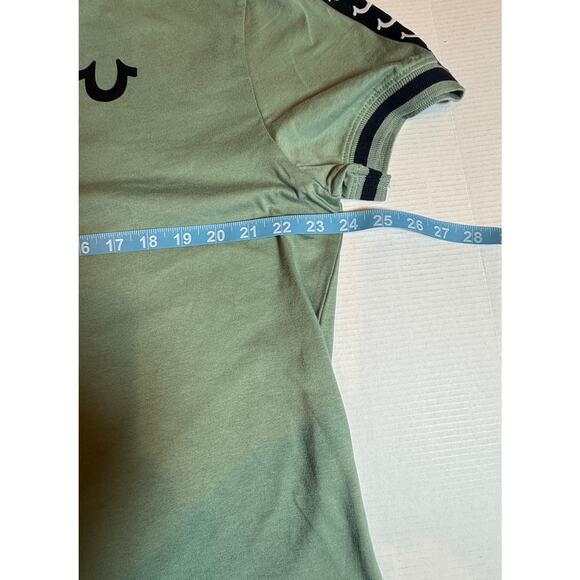 True Religion Polo Shirt XL Green Bay Logo Trim Relaxed Fit Short Sleeve NWT - Picture 7 of 8